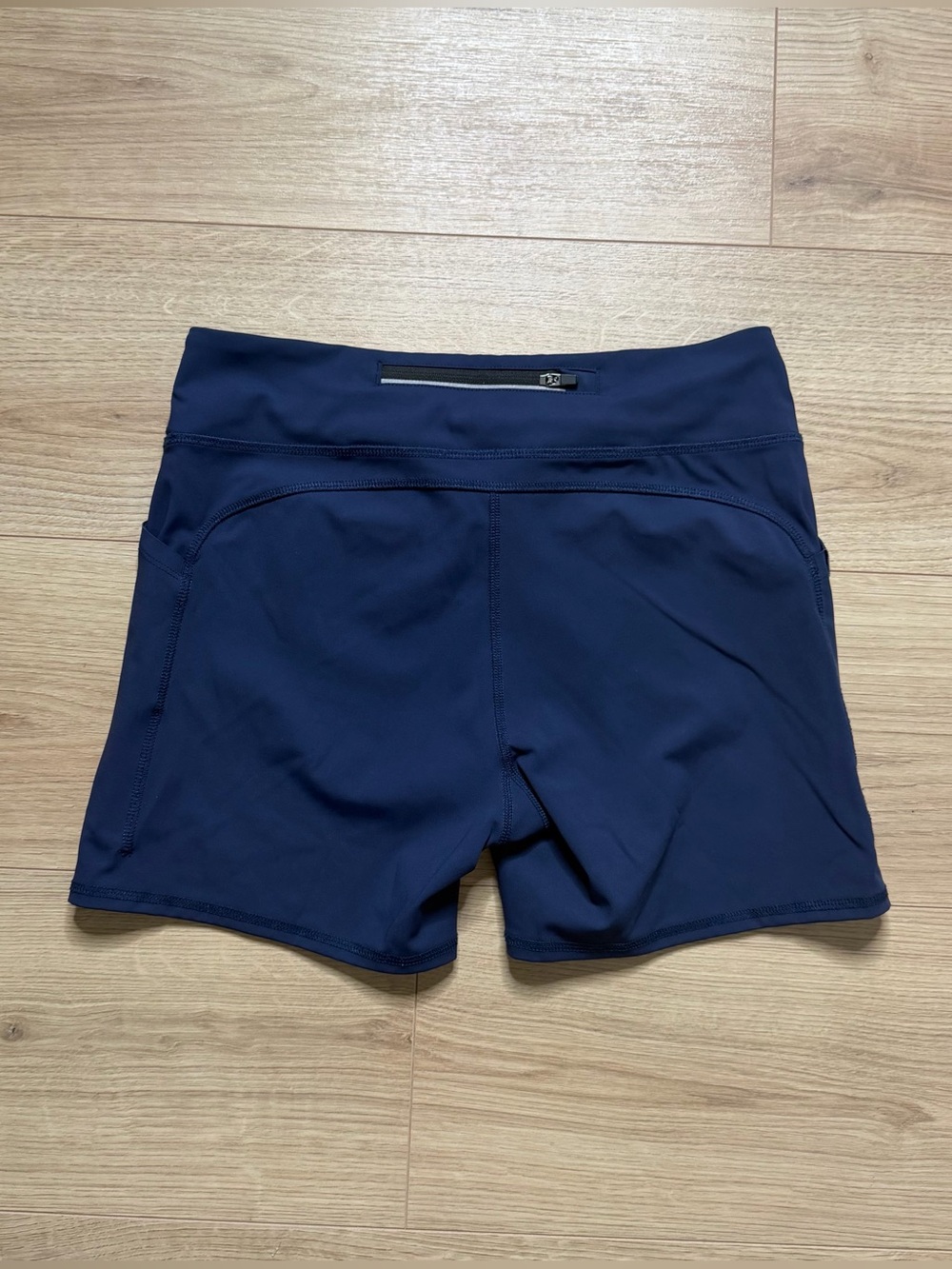 Rabbit Speedy Leggy Biker Shorts Size M - Picture 6 of 6